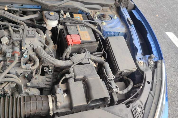 Used Honda Civic 2016 220TURBO CVT Luxury Edition Engine Bay Left