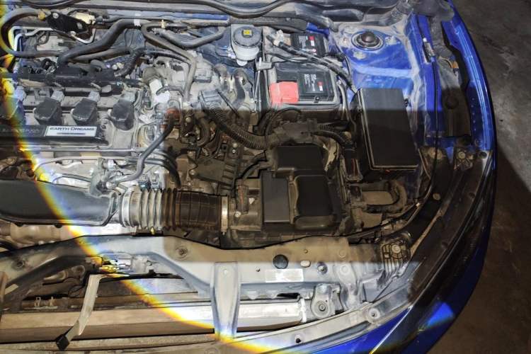 Used Honda Civic 2016 220TURBO CVT Prestige Edition Engine Bay Left