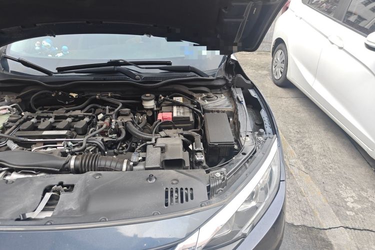Used Honda Civic 2016 220TURBO CVT Luxury Edition Engine Bay Left