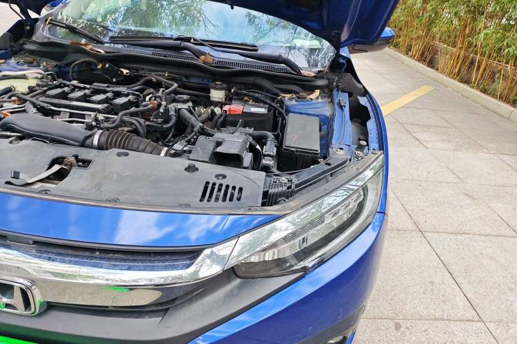 Used Honda Civic 2016 220TURBO CVT Prestige Edition Engine Bay Left