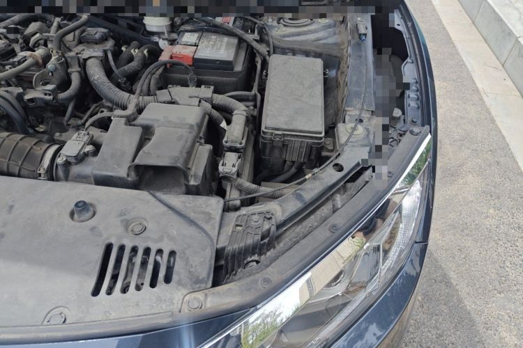 Used Honda Civic 2016 220TURBO CVT Luxury Edition Engine Bay Left