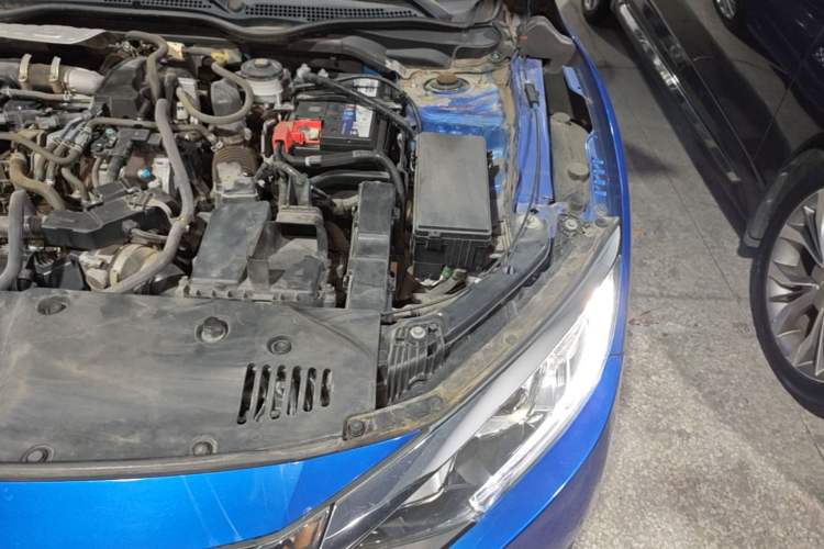 Used Honda Civic 2016 180TURBO CVT Comfort Version Engine Bay Left