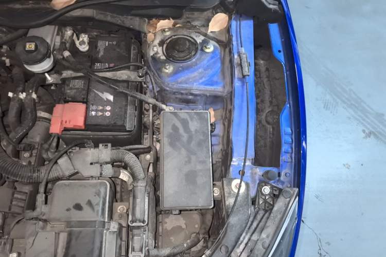 Used Honda Civic 2016 220TURBO CVT Prestige Edition Engine Bay Left