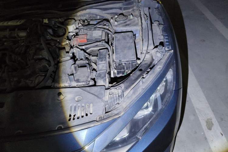 Used Honda Civic 2016 180TURBO CVT Comfort Version Engine Bay Left