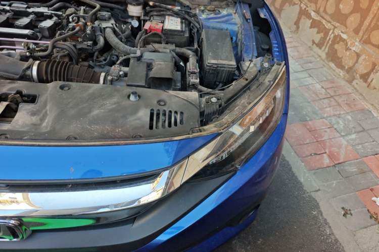 Used Honda Civic 2016 220TURBO CVT Prestige Edition Engine Bay Left