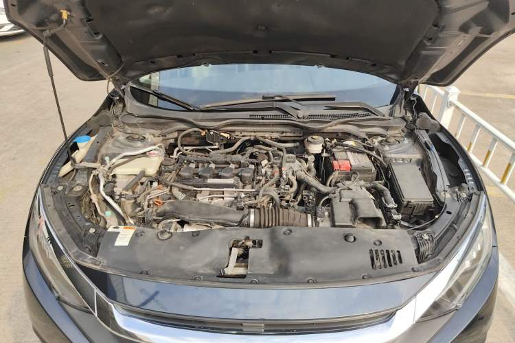 Used Honda Civic 2016 220TURBO CVT Prestige Edition Engine Bay