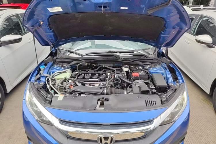 Used Honda Civic 2016 220TURBO Manual Luxury Edition Engine Bay