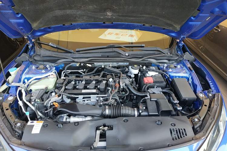Used Honda Civic 2016 220TURBO CVT Luxury Edition Engine Bay