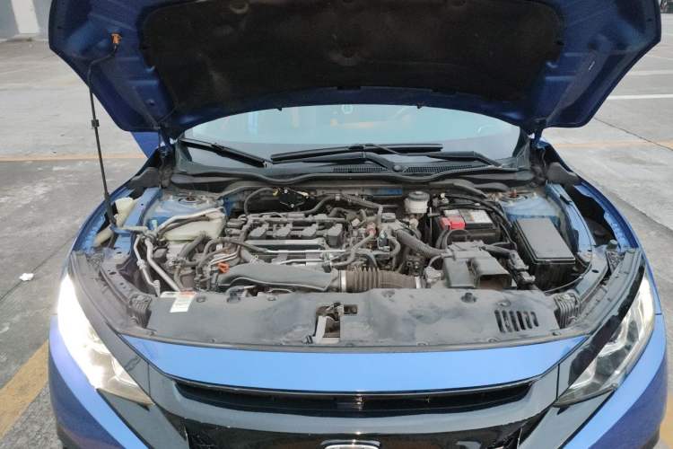 Used Honda Civic 2016 220TURBO CVT Luxury Edition Engine Bay