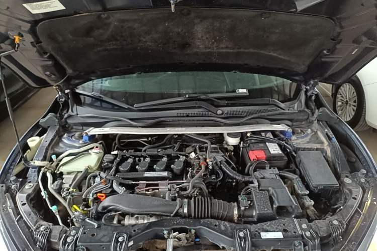 Used Honda Civic 2016 220TURBO CVT Luxury Edition Engine Bay