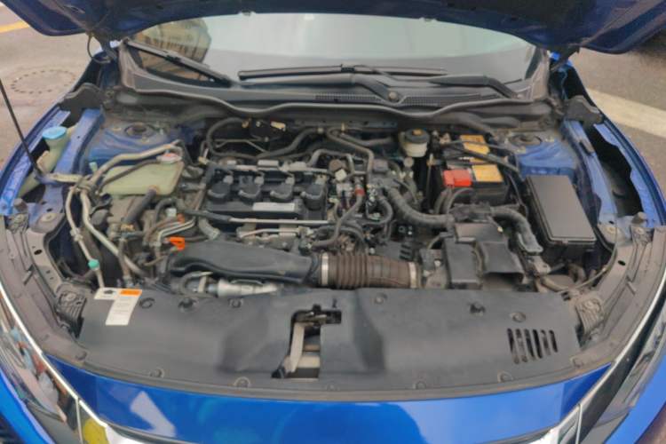 Used Honda Civic 2016 220TURBO CVT Prestige Edition Engine Bay