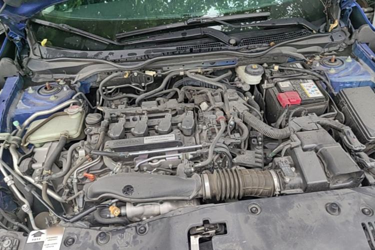 Used Honda Civic 2016 220TURBO CVT Luxury Edition Engine Bay