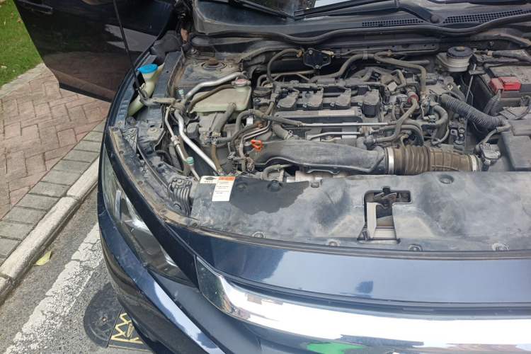 Used Honda Civic 2016 220TURBO CVT Luxury Edition Engine Bay Right