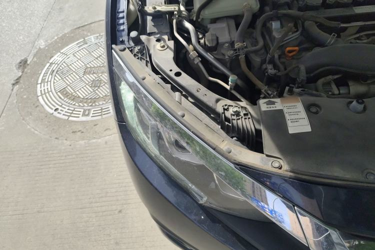 Used Honda Civic 2016 220TURBO CVT Luxury Edition Engine Bay Right