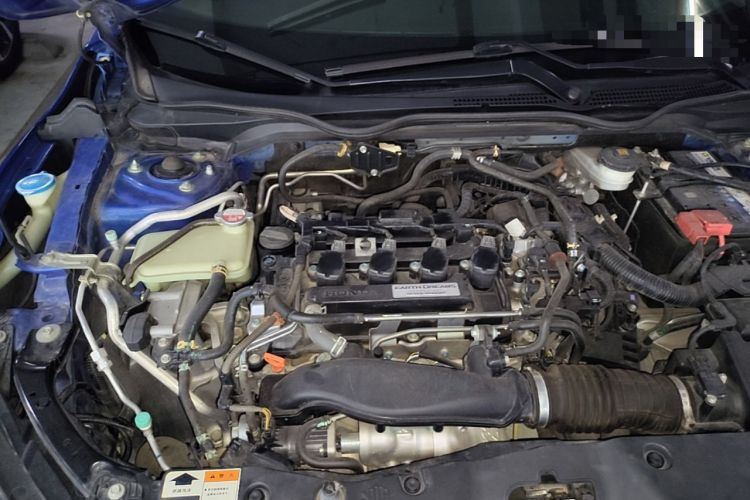 Used Honda Civic 2016 220TURBO CVT Luxury Edition Engine Bay Right
