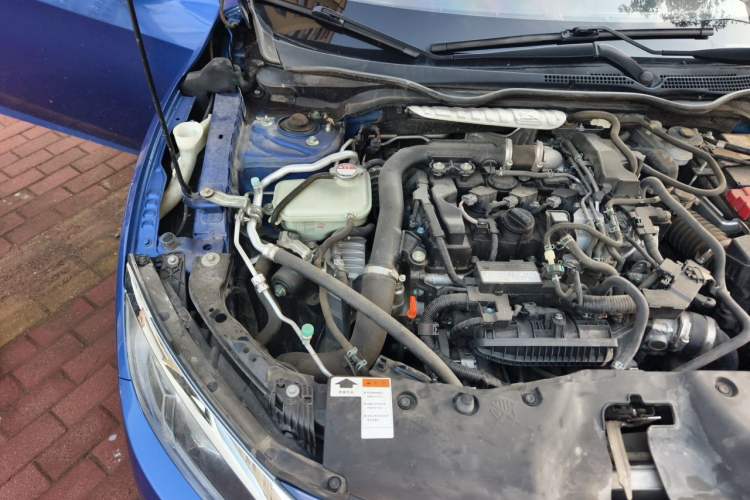 Used Honda Civic 2016 180TURBO CVT Comfort Version Engine Bay Right