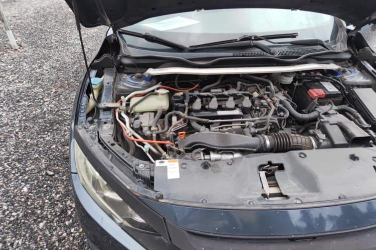 Used Honda Civic 2016 220TURBO CVT Luxury Edition Engine Bay Right