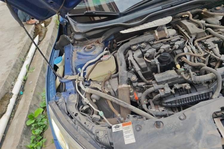Used Honda Civic 2016 180TURBO CVT Comfort Version Engine Bay Right