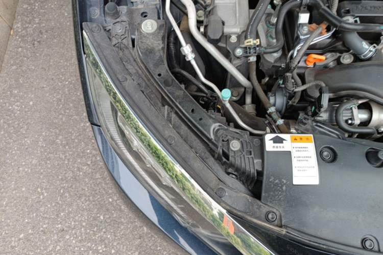 Used Honda Civic 2016 220TURBO CVT Prestige Edition Engine Bay Right