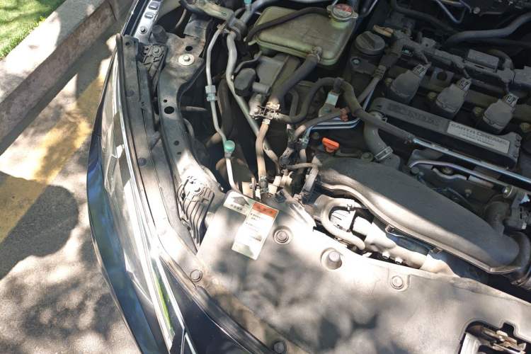 Used Honda Civic 2016 220TURBO CVT Luxury Edition Engine Bay Right