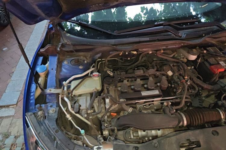 Used Honda Civic 2016 220TURBO CVT Prestige Edition Engine Bay Right