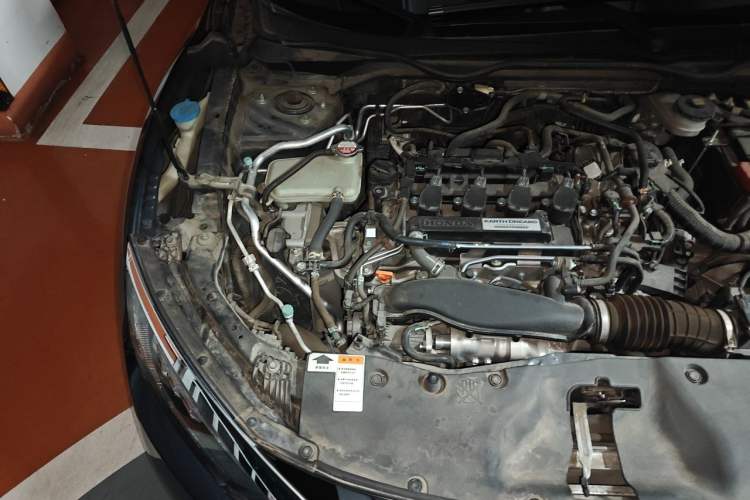 Used Honda Civic 2016 220TURBO CVT Prestige Edition Engine Bay Right