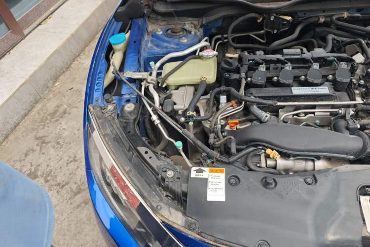 Used Honda Civic 2016 220TURBO CVT Prestige Edition Engine Bay Right