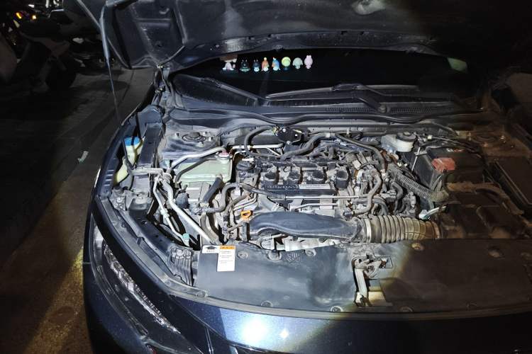 Used Honda Civic 2016 220TURBO CVT Prestige Edition Engine Bay Right