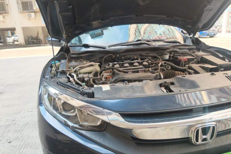 Used Honda Civic 2016 220TURBO CVT Luxury Edition Engine Bay Right