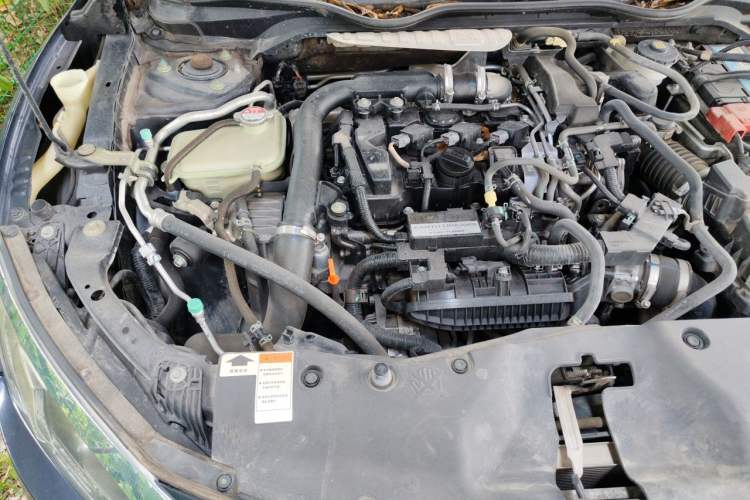 Used Honda Civic 2016 180TURBO CVT Comfort Version Engine Bay Right