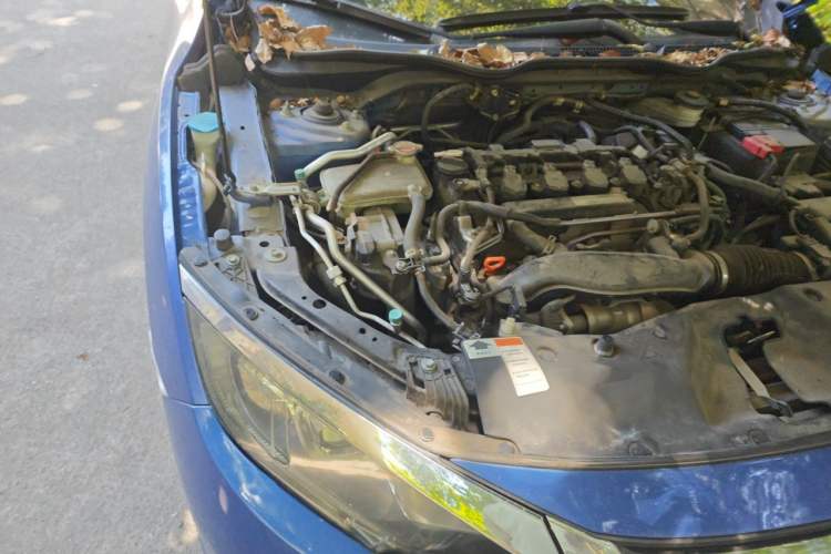Used Honda Civic 2016 220TURBO CVT Luxury Edition Engine Bay Right