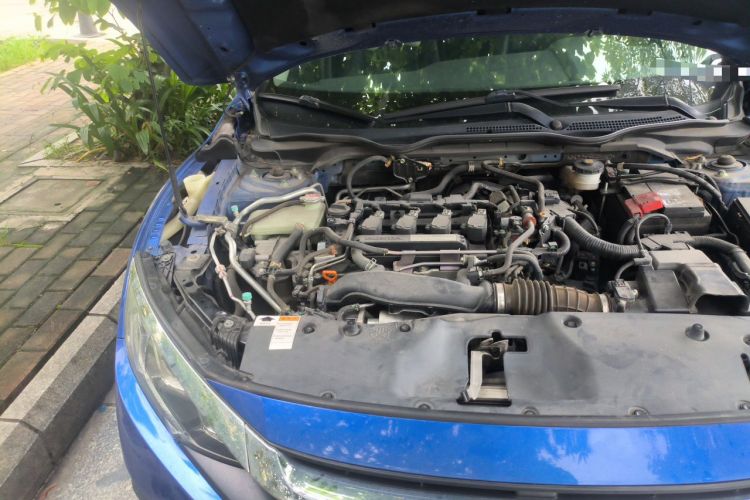 Used Honda Civic 2016 220TURBO CVT Luxury Edition Engine Bay Right