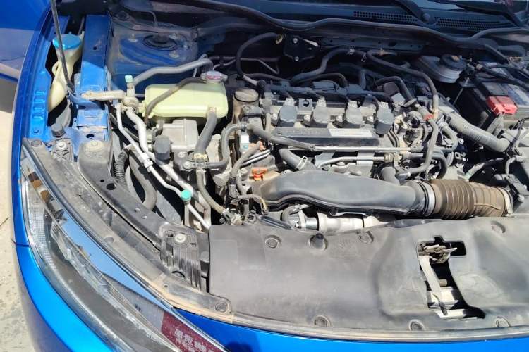 Used Honda Civic 2016 220TURBO CVT Prestige Edition Engine Bay Right