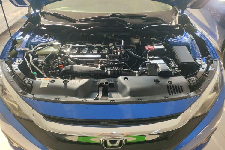 Used Honda Civic 2016 220TURBO CVT Luxury Edition Engine Bay