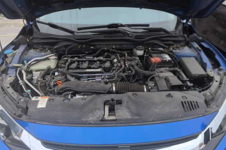 Used Honda Civic 2016 220TURBO CVT Luxury Edition Engine Bay