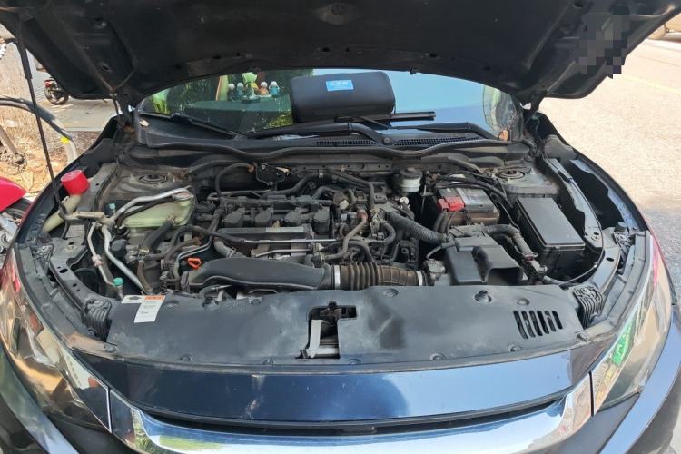 Used Honda Civic 2016 220TURBO CVT Luxury Edition Engine Bay