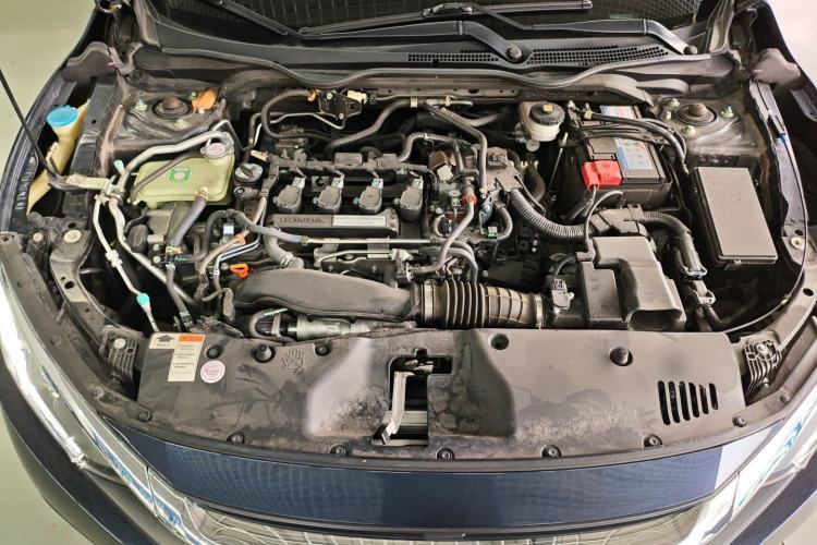 Used Honda Civic 2016 220TURBO CVT Luxury Edition Engine Bay