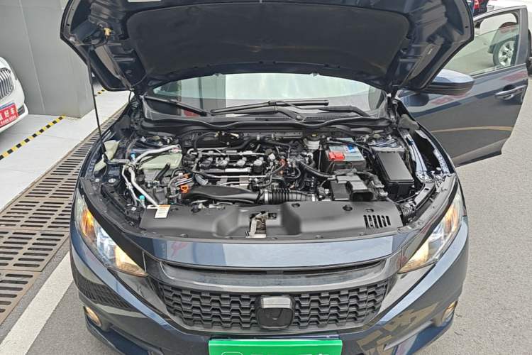 Used Honda Civic 2016 220TURBO CVT Luxury Edition Engine Bay