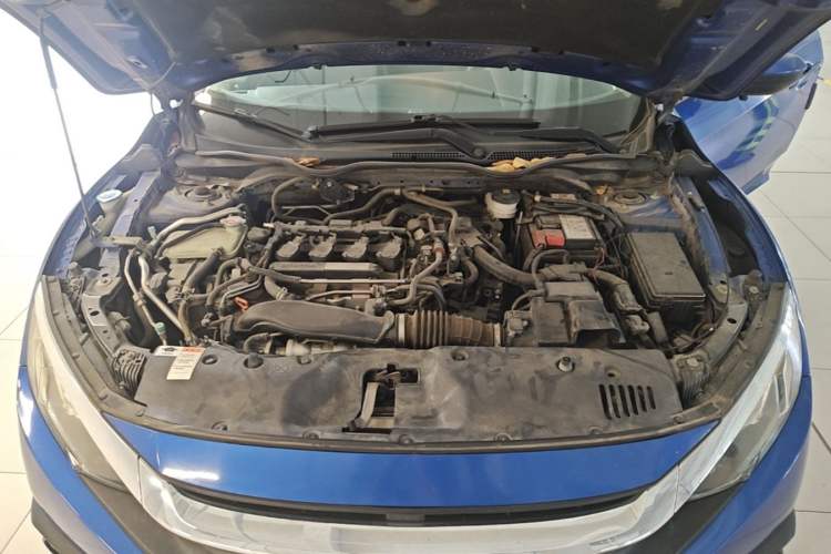 Used Honda Civic 2016 220TURBO CVT Luxury Edition Engine Bay