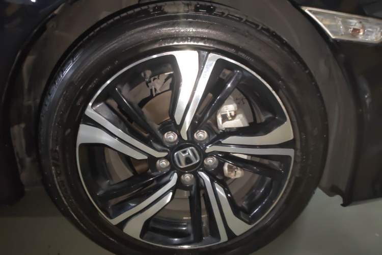 Used Honda Civic 2016 220TURBO CVT Prestige Edition Exterior 1