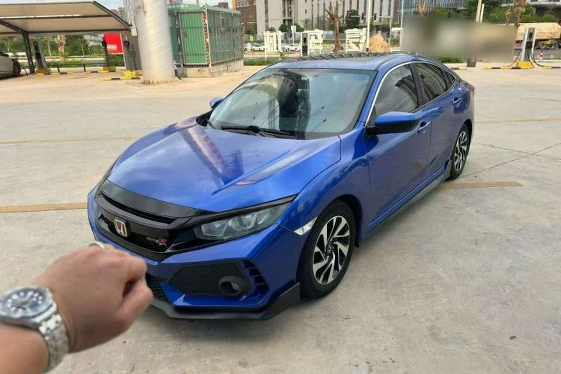 Used Honda Civic 2016 220TURBO CVT Luxury Edition Exterior 2
