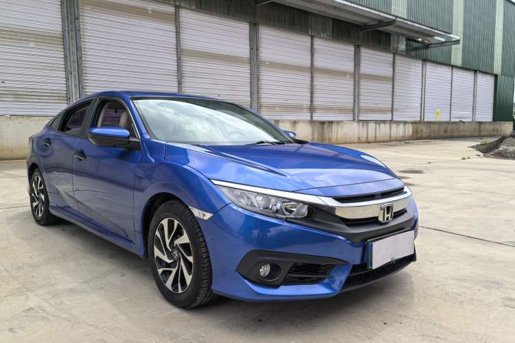 Used Honda Civic 2016 220TURBO Manual Luxury Edition Exterior 2