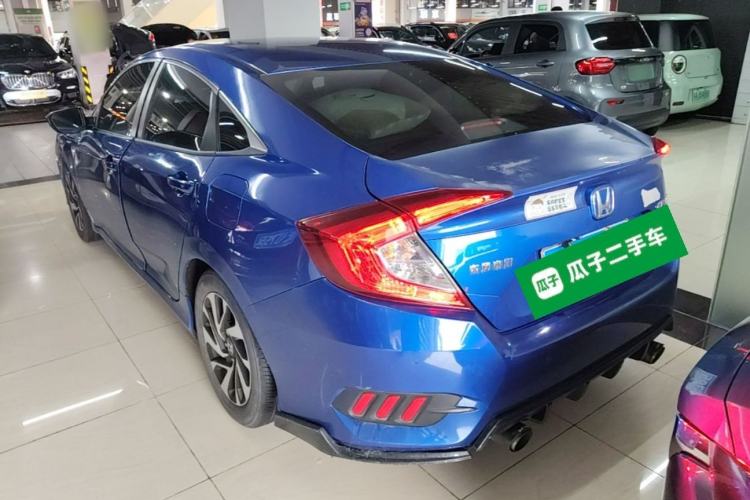 Used Honda Civic 2016 220TURBO CVT Luxury Edition Exterior 2