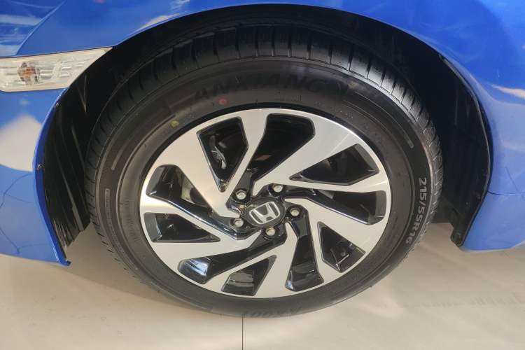 Used Honda Civic 2016 220TURBO CVT Luxury Edition Exterior 2