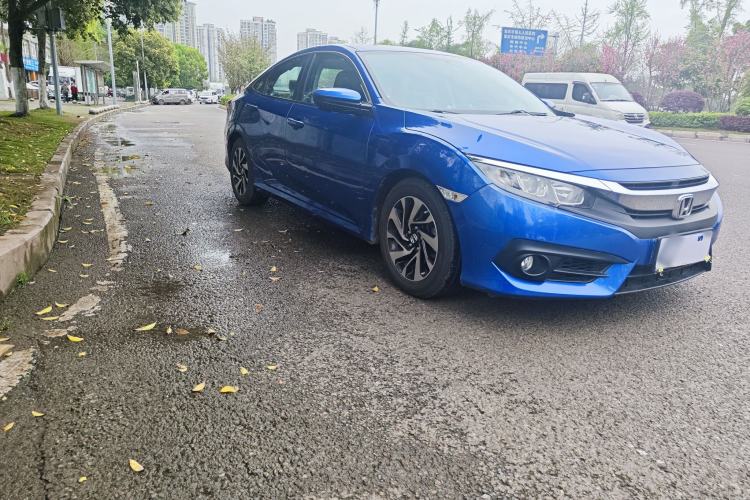 Used Honda Civic 2016 220TURBO CVT Luxury Edition Exterior 3