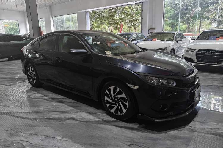 Used Honda Civic 2016 220TURBO CVT Luxury Edition Exterior 3