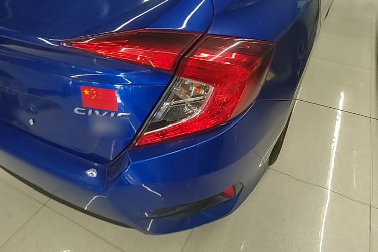 Used Honda Civic 2016 220TURBO CVT Luxury Edition Exterior 3