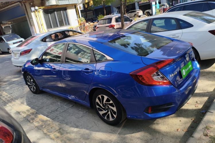 Used Honda Civic 2016 220TURBO CVT Luxury Edition Exterior 3