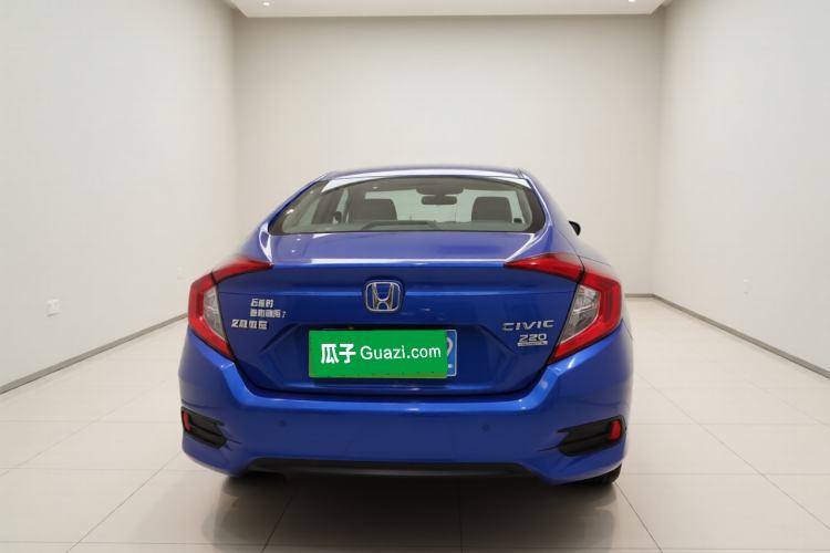 Used Honda Civic 2016 220TURBO Manual Luxury Edition Exterior 4