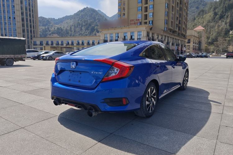 Used Honda Civic 2016 220TURBO CVT Luxury Edition Exterior 4